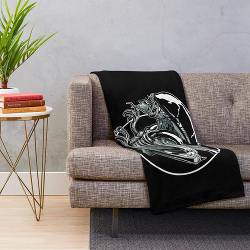 Alien Xenomorph Plush Blanket