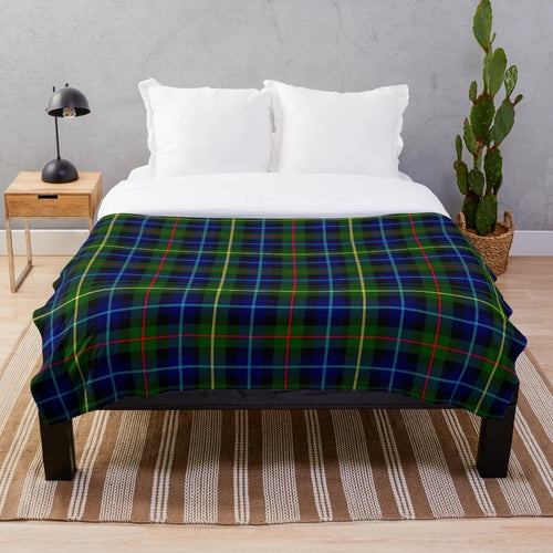 Clan Smith tartan plush blanket with heraldic design
