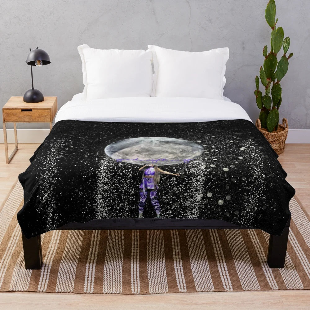 Ariana Grande Sweetener Plush Blanket