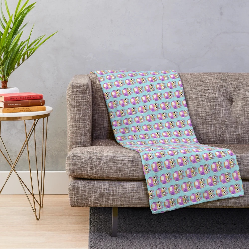 Chattermax cartoon-inspired plush blanket