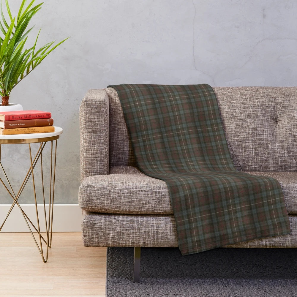 Clan Fraser Tartan Plush Blanket with Scottish Pattern