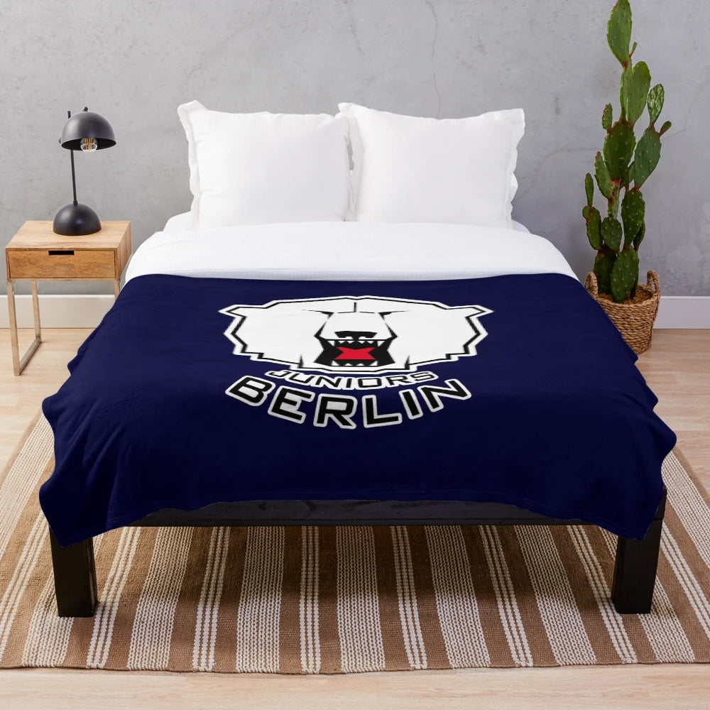 Eisbären Juniors Berlin plush blanket with team logo