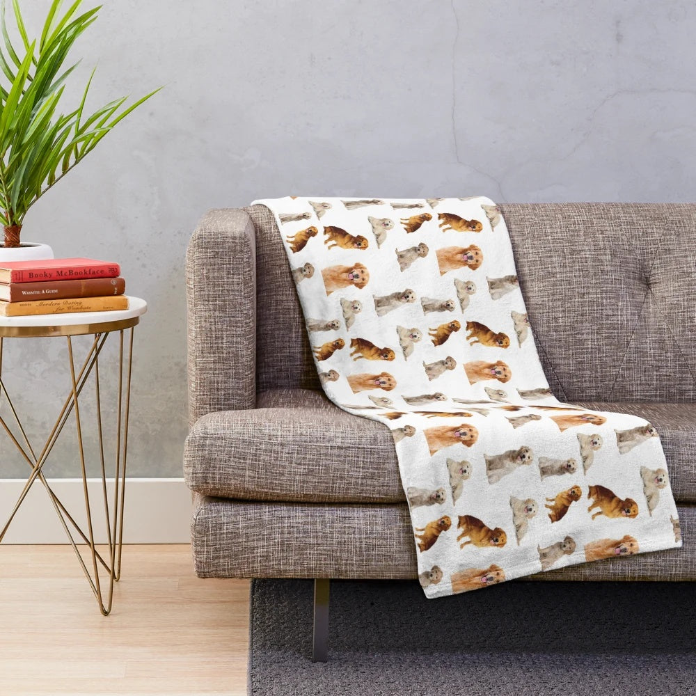 Golden retriever seamless pattern plush blanket