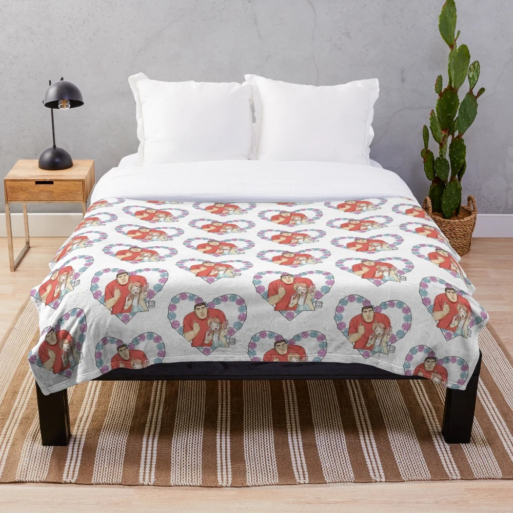 Heart-shaped tattoo design plush anime blanket