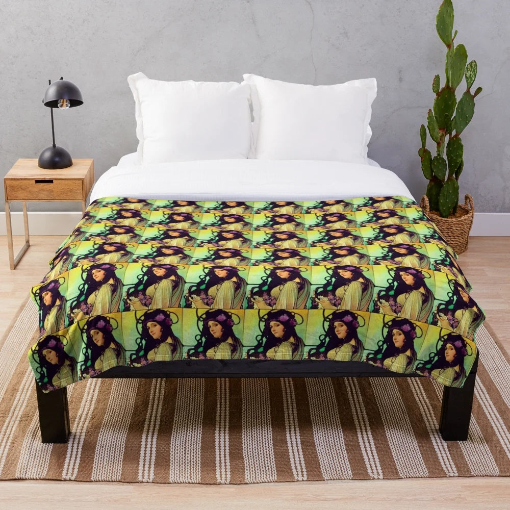 Musidora Plush Blanket - Vintage Style Cinema Inspired Throw