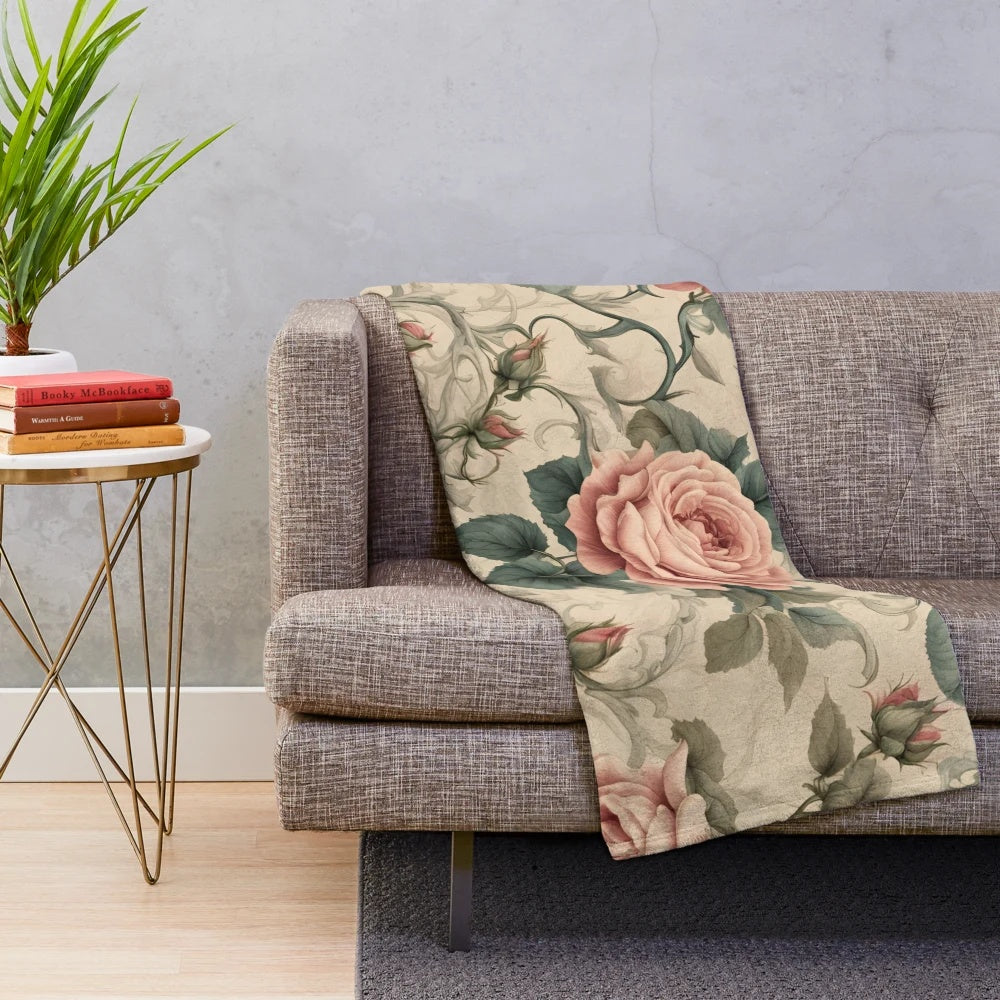 Vintage Roses Plush Blanket with Timeless Floral Patterns