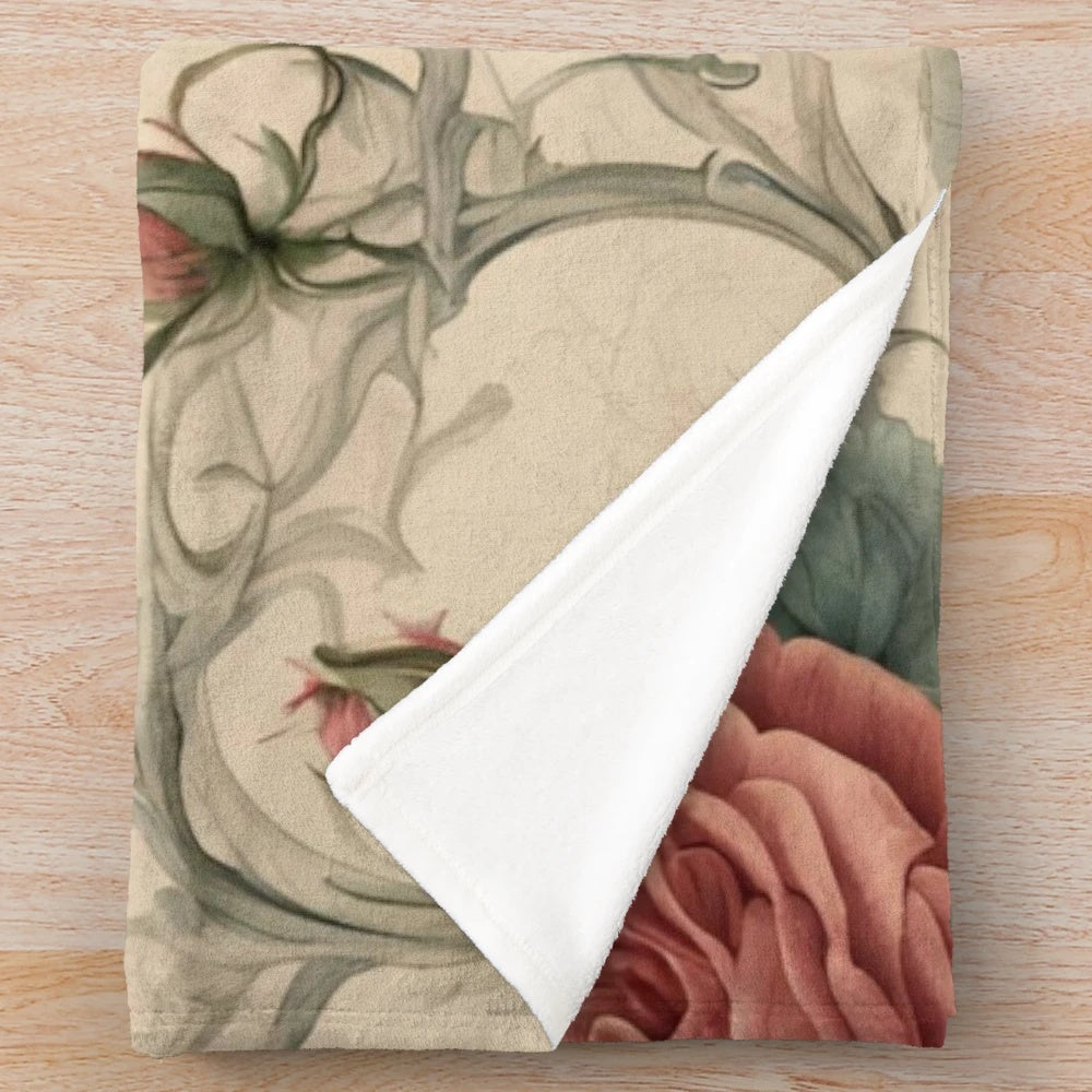 Vintage Roses Plush Blanket with Timeless Floral Patterns