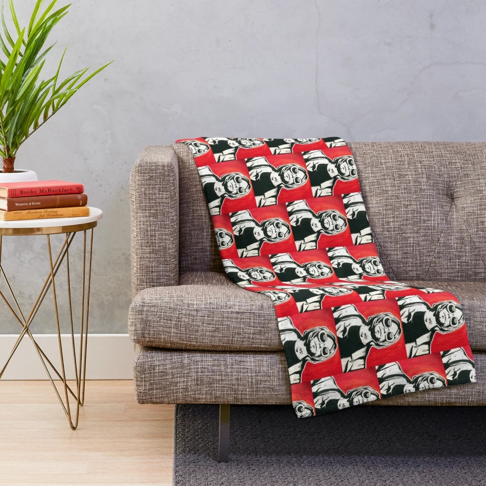 Plush blanket with a pop art-inspired Kurt Cobain design