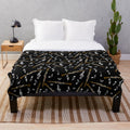 Clarinet music note pattern plush blanket